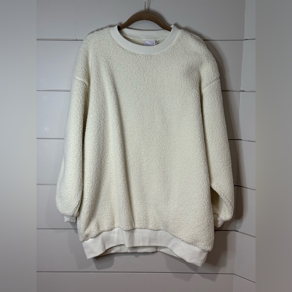 NEW URBAN OUTFITTERS Out From Under Sherpa Pullover Sweatshirt Size M - Picture 4 of 9